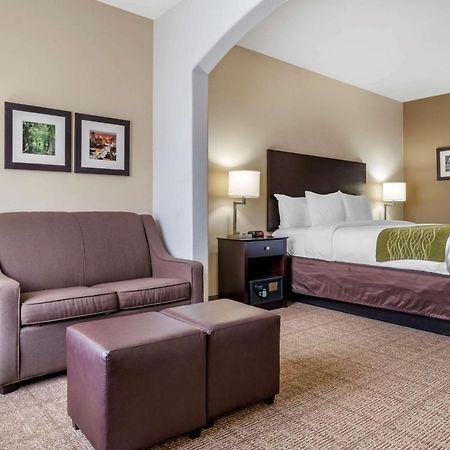 Comfort Inn & Suites Scott-West Lafayette Bagian luar foto