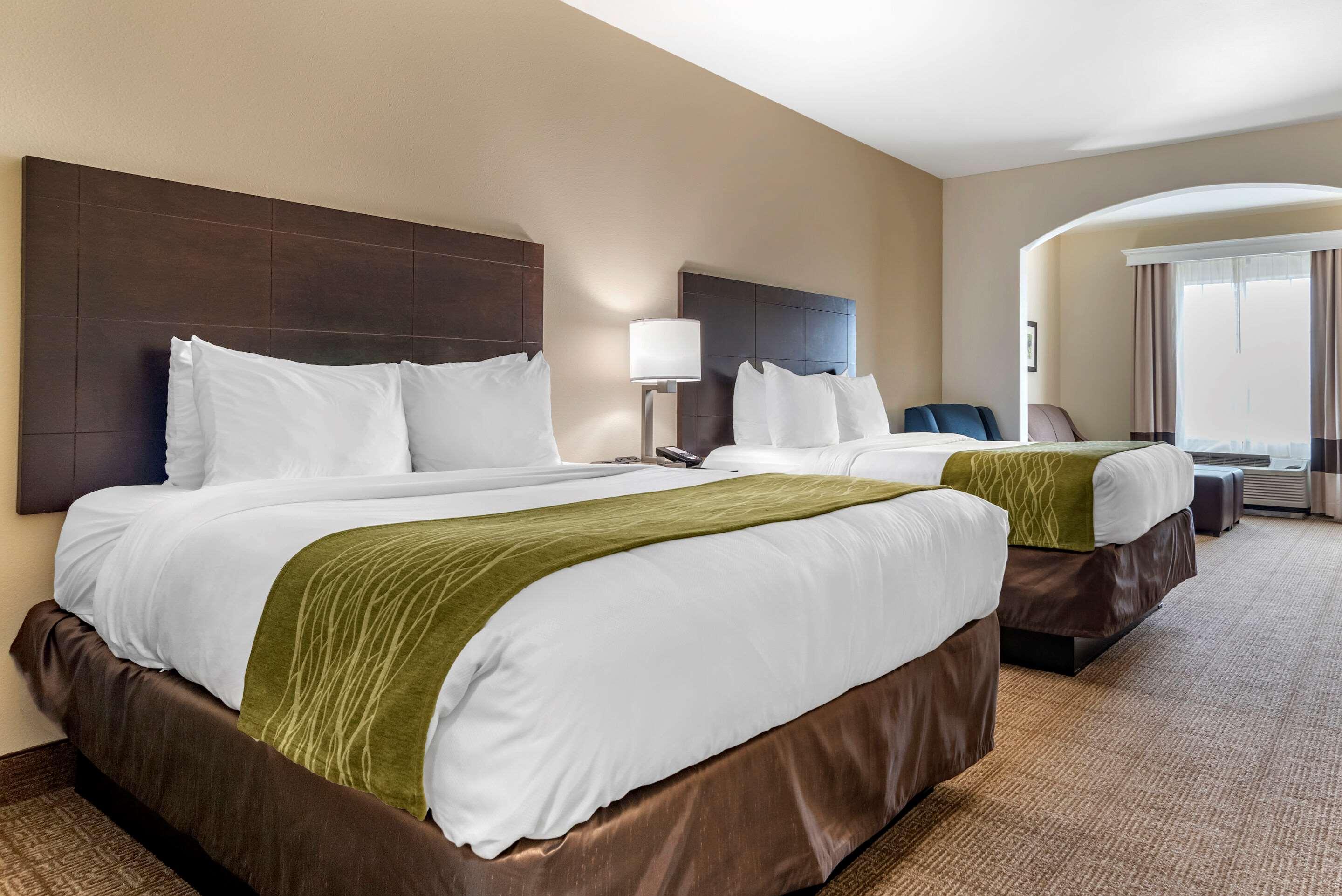 Comfort Inn & Suites Scott-West Lafayette Bagian luar foto