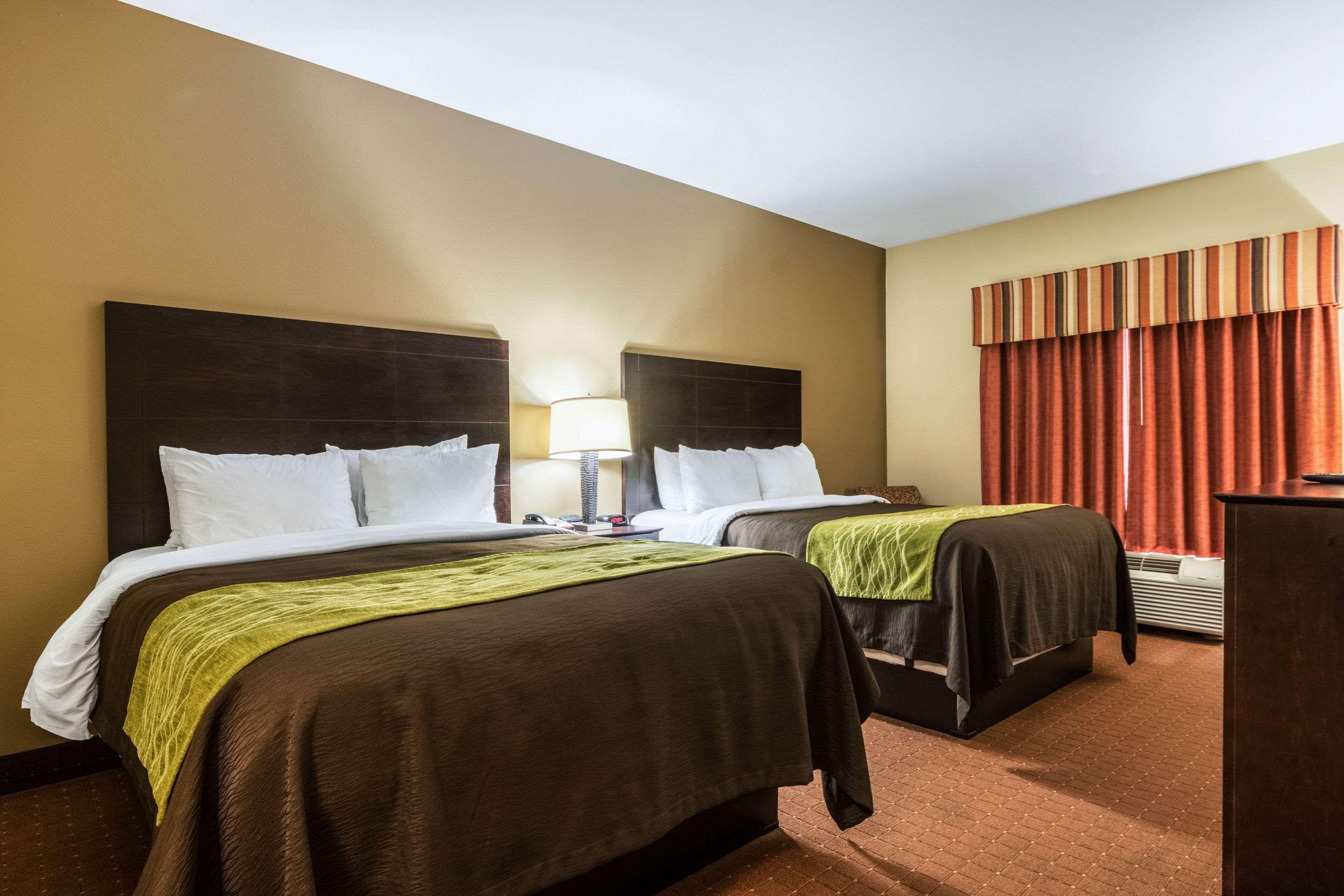 Comfort Inn & Suites Scott-West Lafayette Bagian luar foto