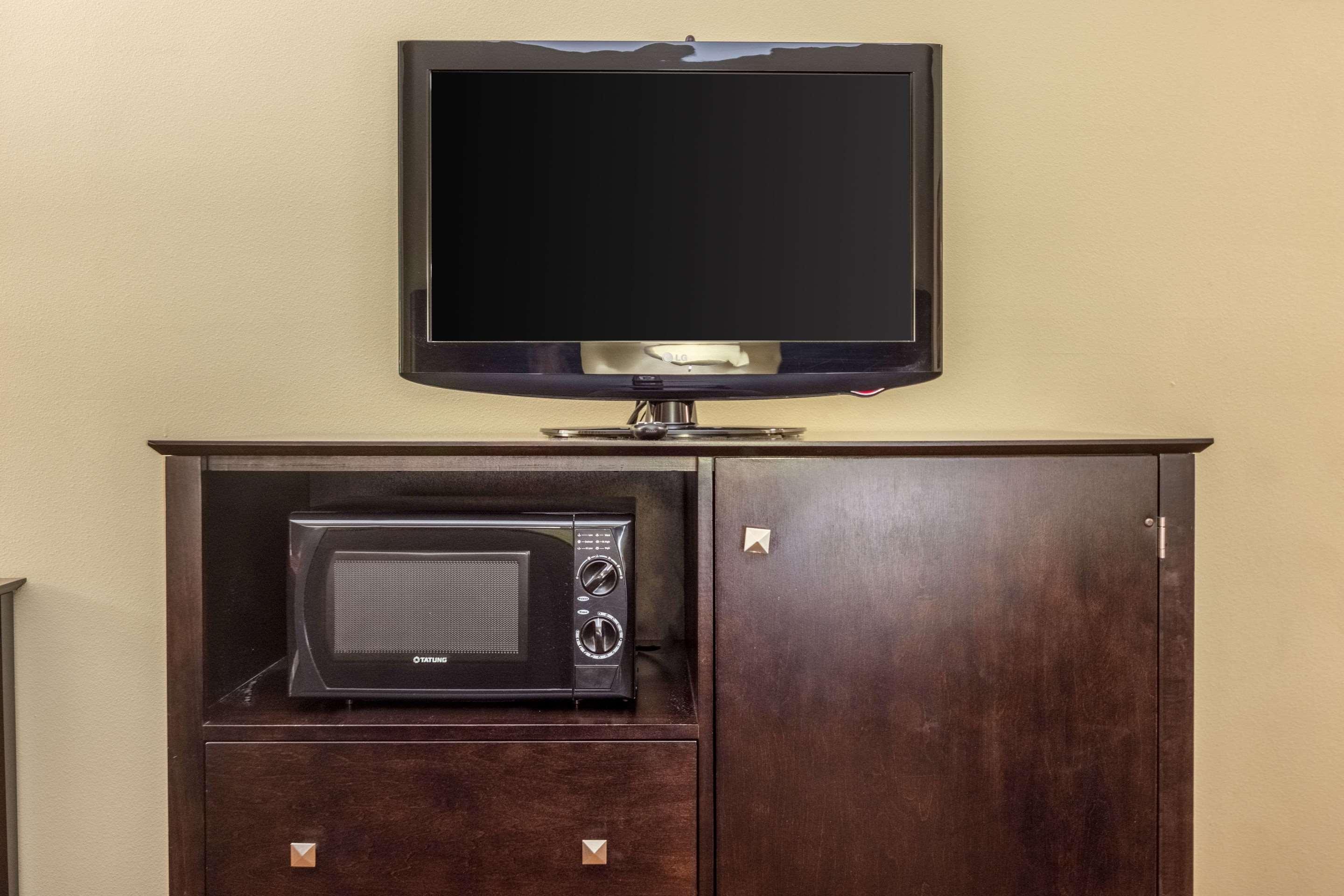 Comfort Inn & Suites Scott-West Lafayette Bagian luar foto