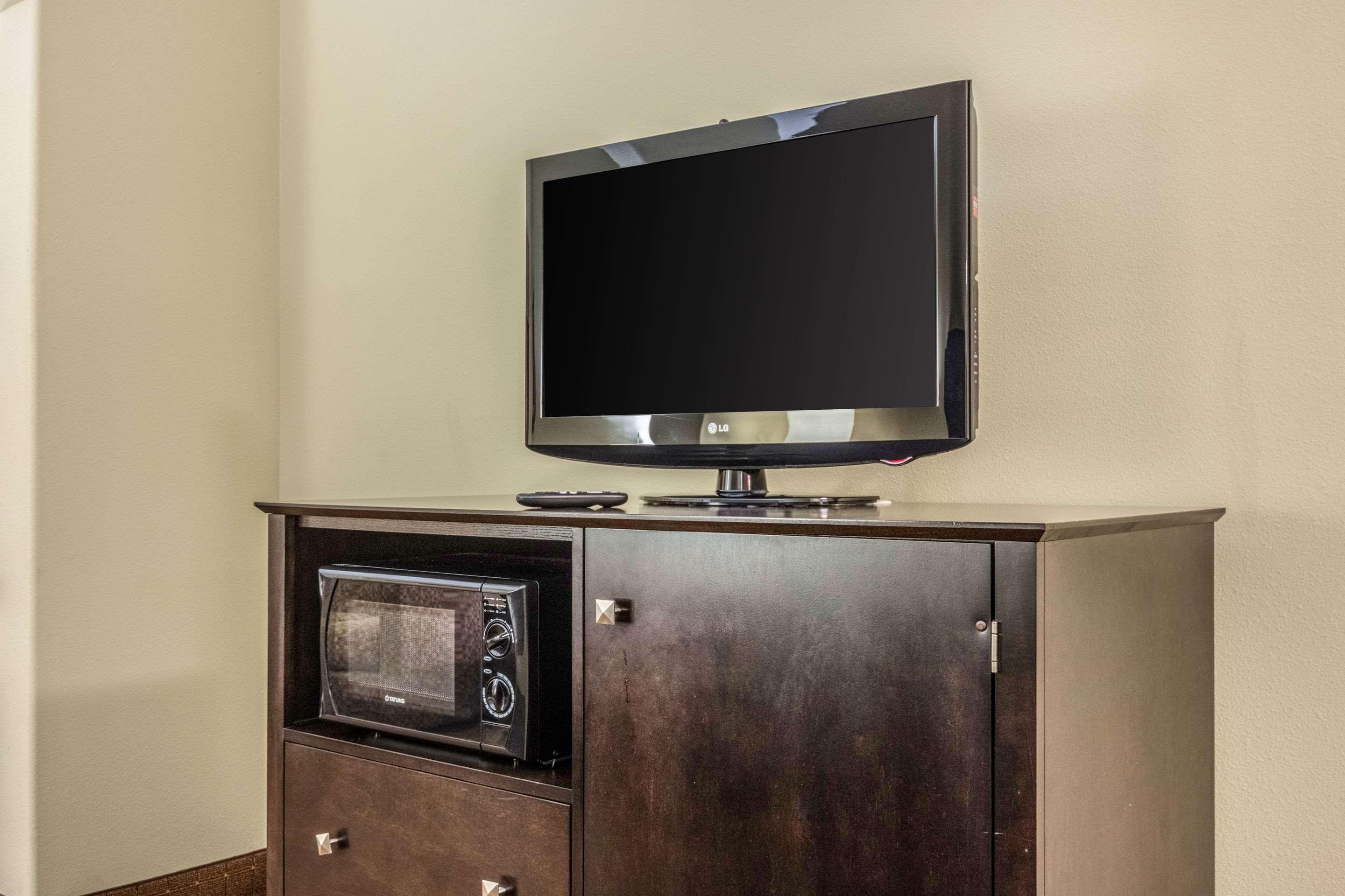 Comfort Inn & Suites Scott-West Lafayette Bagian luar foto
