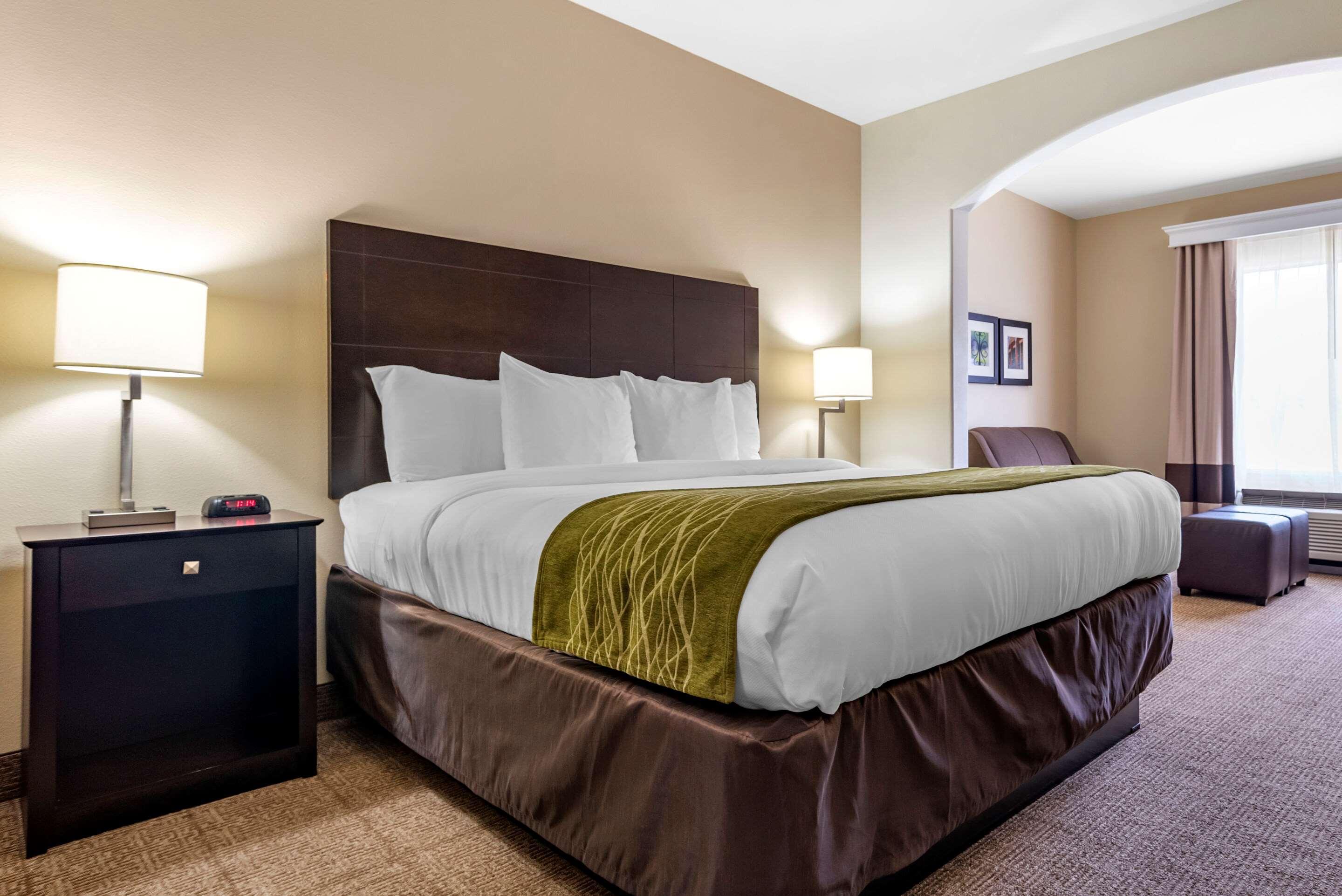 Comfort Inn & Suites Scott-West Lafayette Bagian luar foto