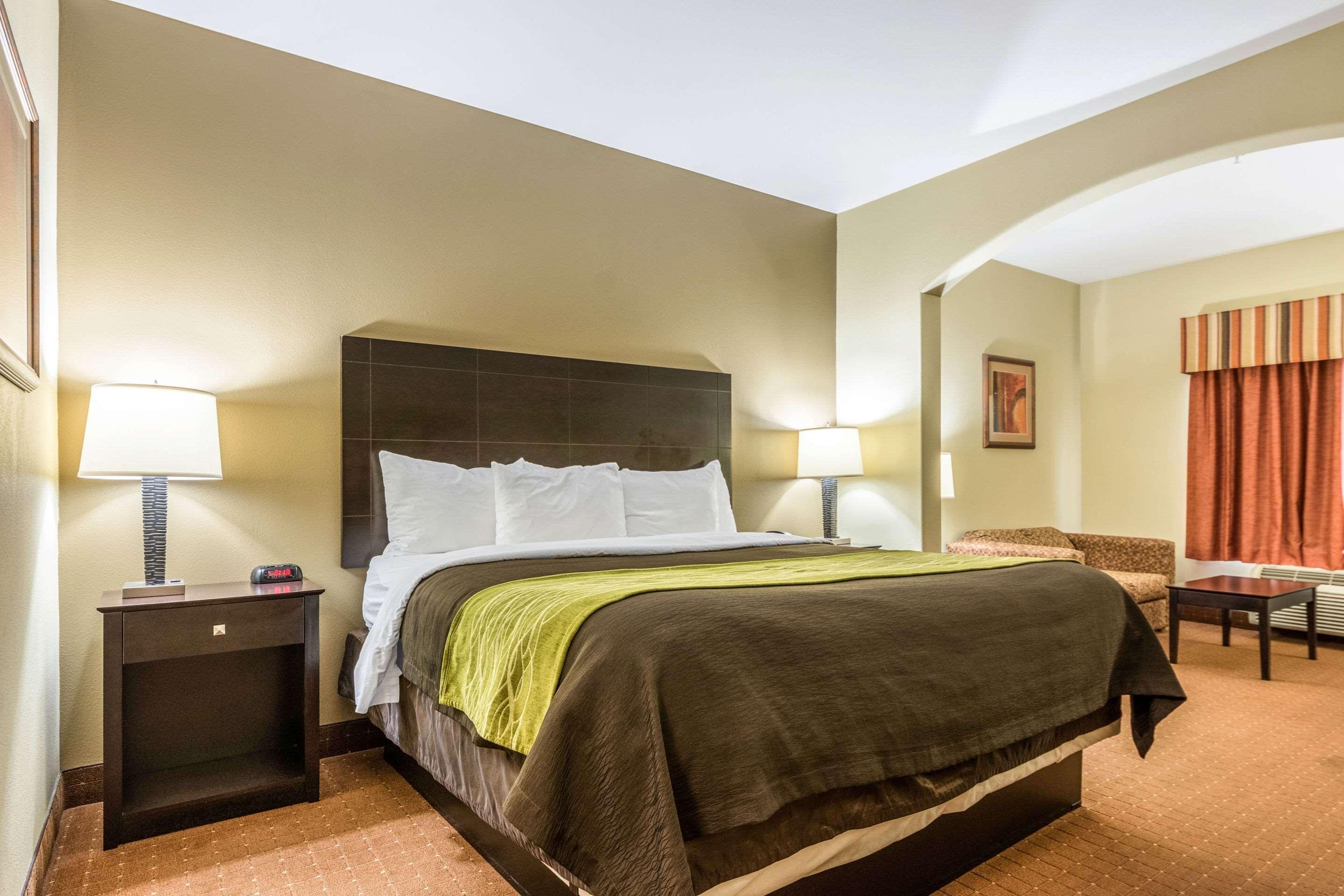 Comfort Inn & Suites Scott-West Lafayette Bagian luar foto