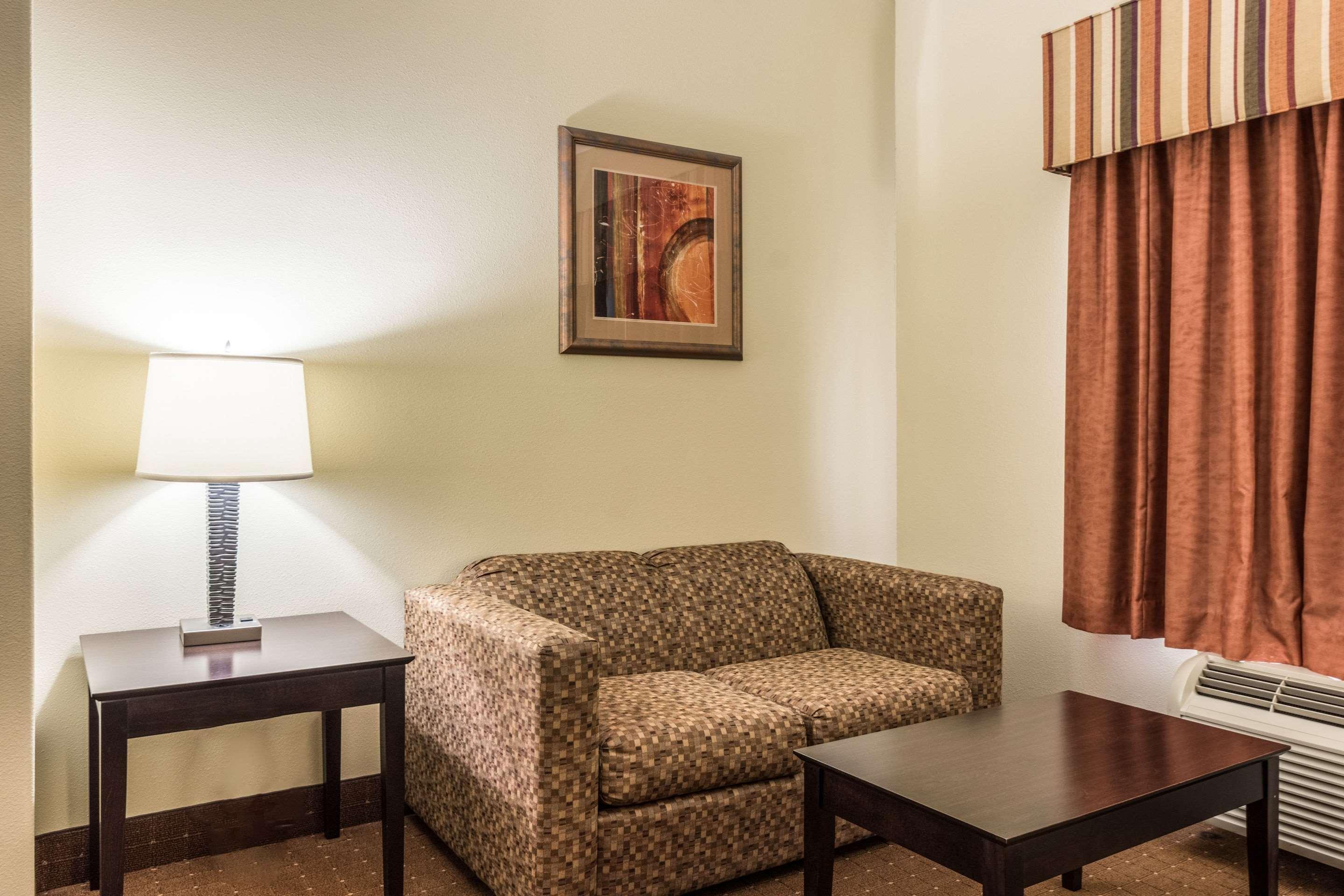 Comfort Inn & Suites Scott-West Lafayette Bagian luar foto